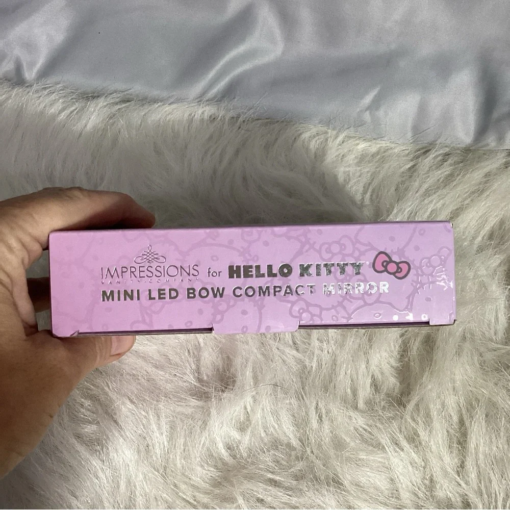 Hello Kitty impressions vanity
